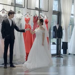 毛多女毛茸茸的撒尿
